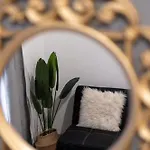 Cozy & Next To The Basilica Apartment